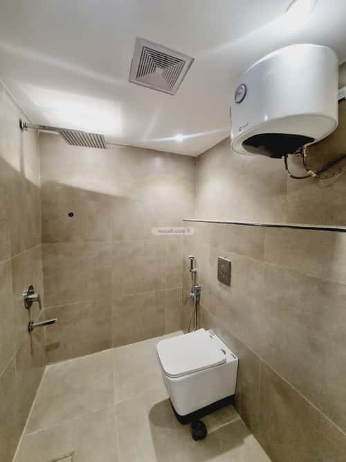 3 bedroom floor in Al Yarmouk 2