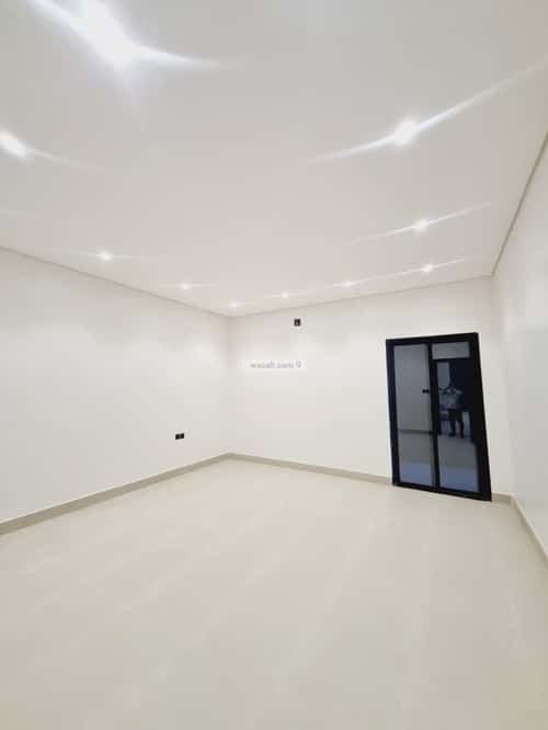 3 bedroom floor in Al Yarmouk 5