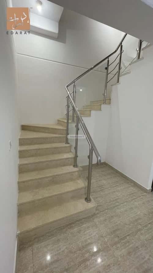 5 bedroom villa in Riyadh 1