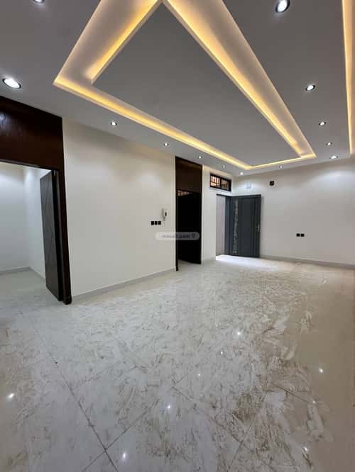 3 bedroom floor in Badr 4