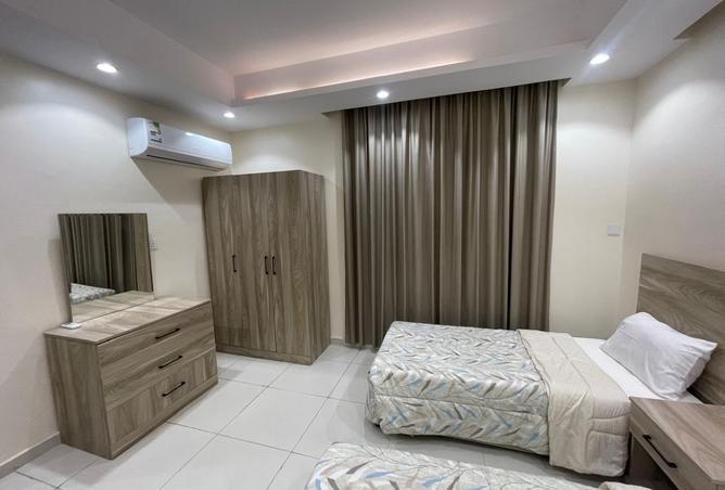 1 bedroom apartment in Al Rawdah 3