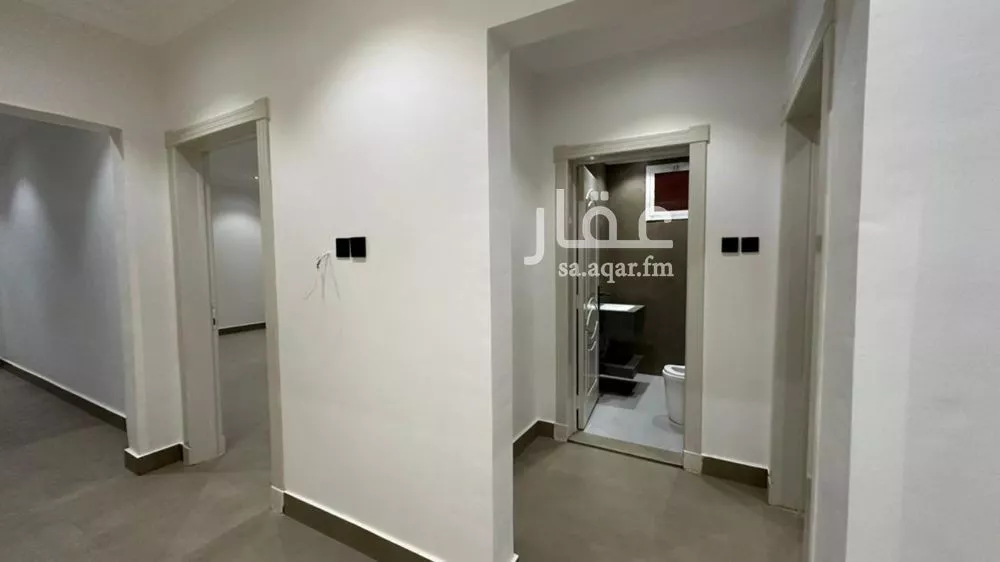 5 bedroom villa in Al Yasmin 5