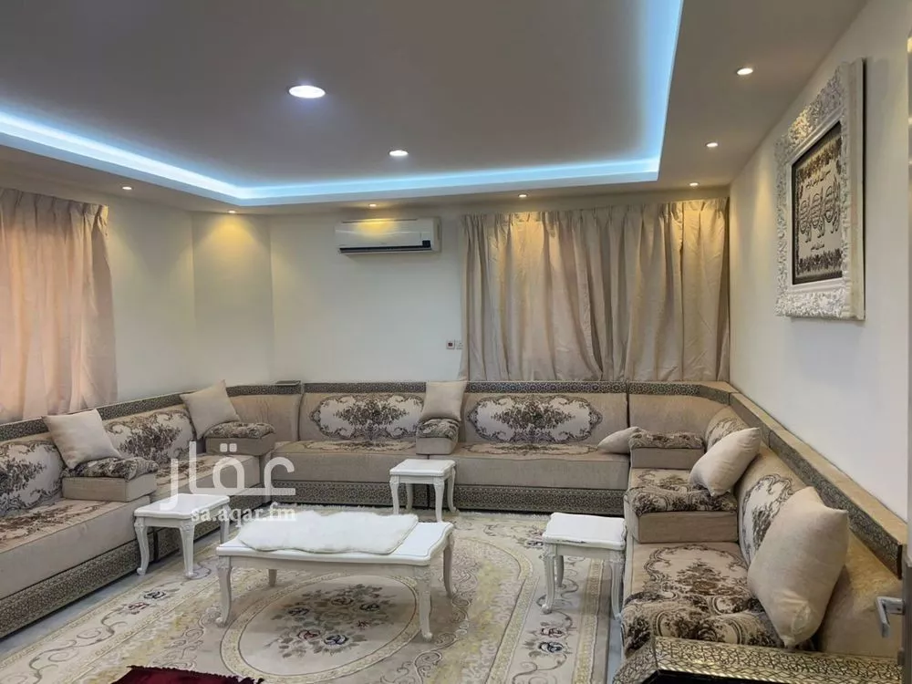 6 bedroom villa in King Faisal 5