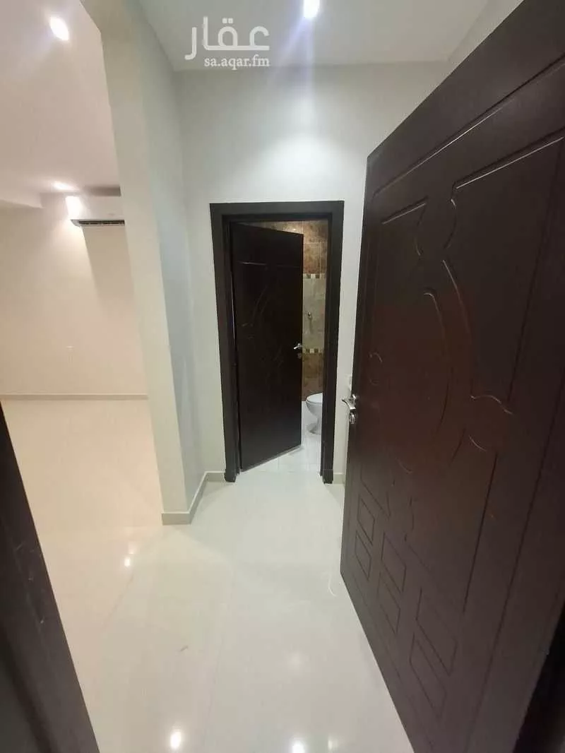 2 bedroom apartment in Dhahrat Laban 10