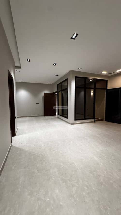 5 bedroom villa in Al Yarmouk 1