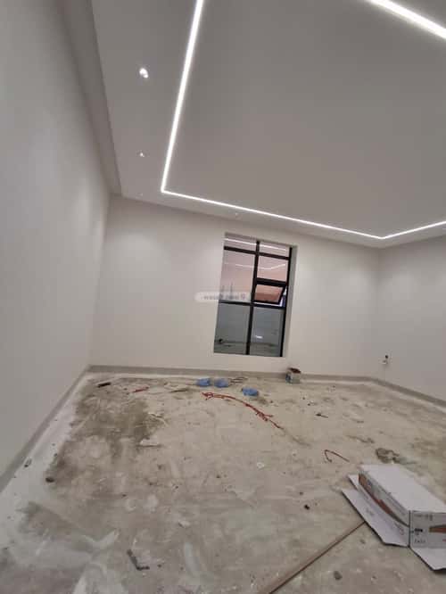 5 bedroom floor in Tuwaiq 3