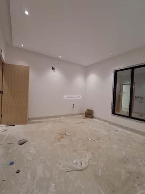 5 bedroom floor in Tuwaiq 4
