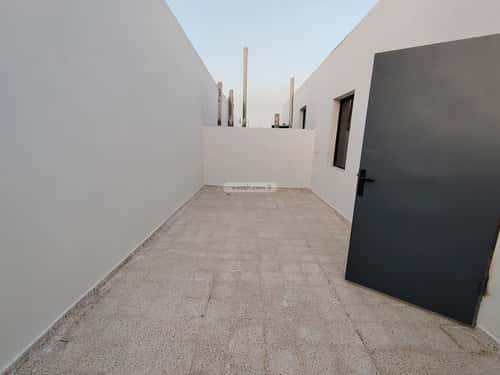 5 bedroom villa in Okaz 1