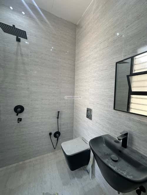 6 bedroom floor in Al Awali 1