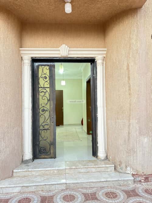 7 bedroom villa in Al Wadi 1