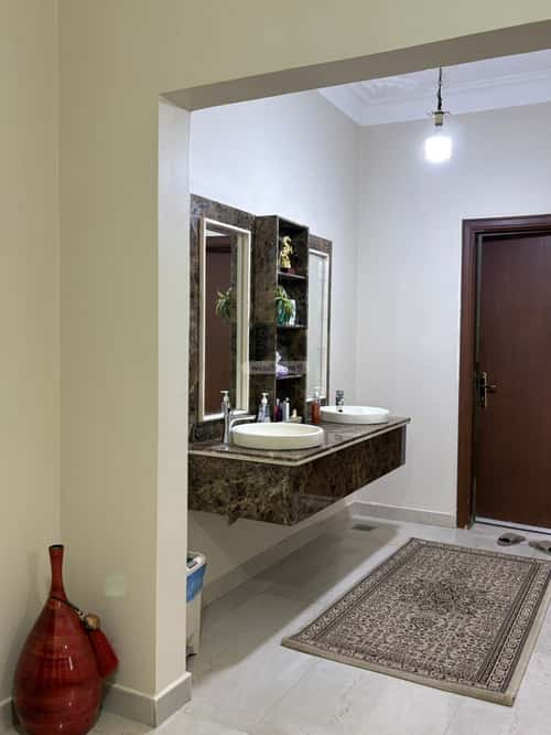 7 bedroom villa in Al Wadi 4