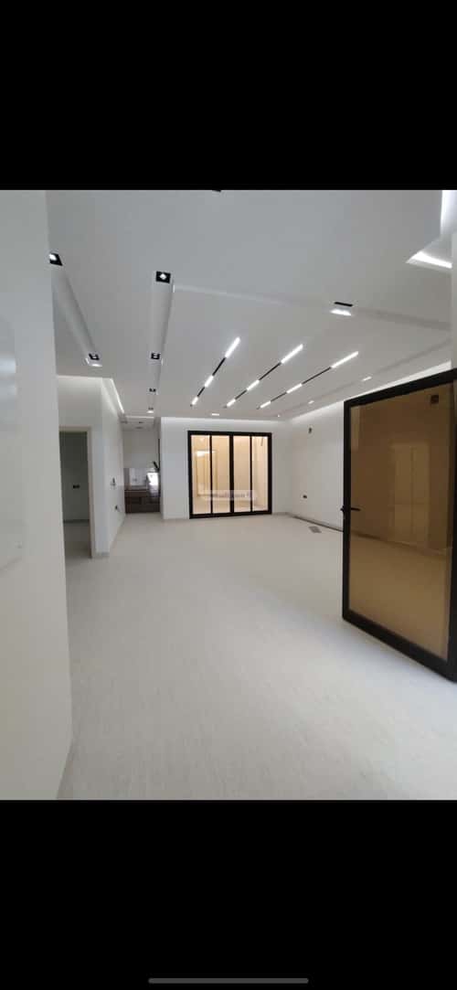 5 bedroom villa in Al Rimal 1