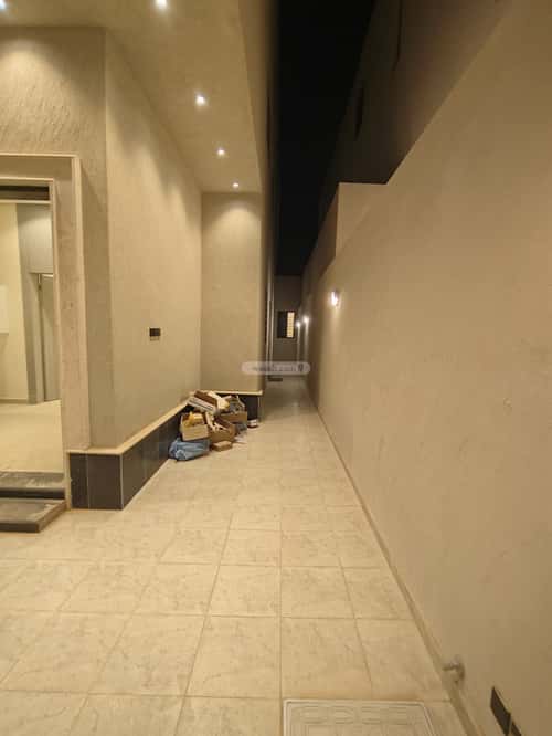 5 bedroom floor in Al Janadriyah 5