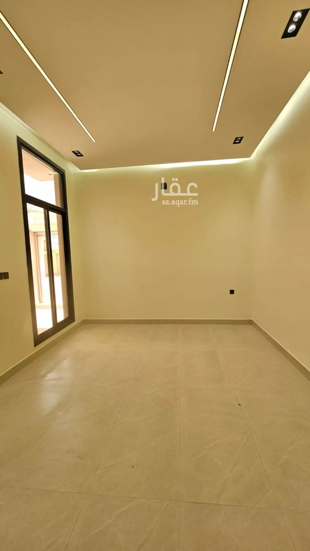 5 bedroom villa in Al Khaleej 13