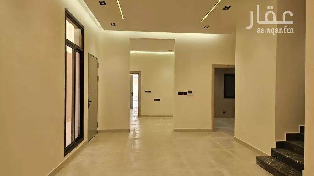 5 bedroom villa in Al Khaleej 6