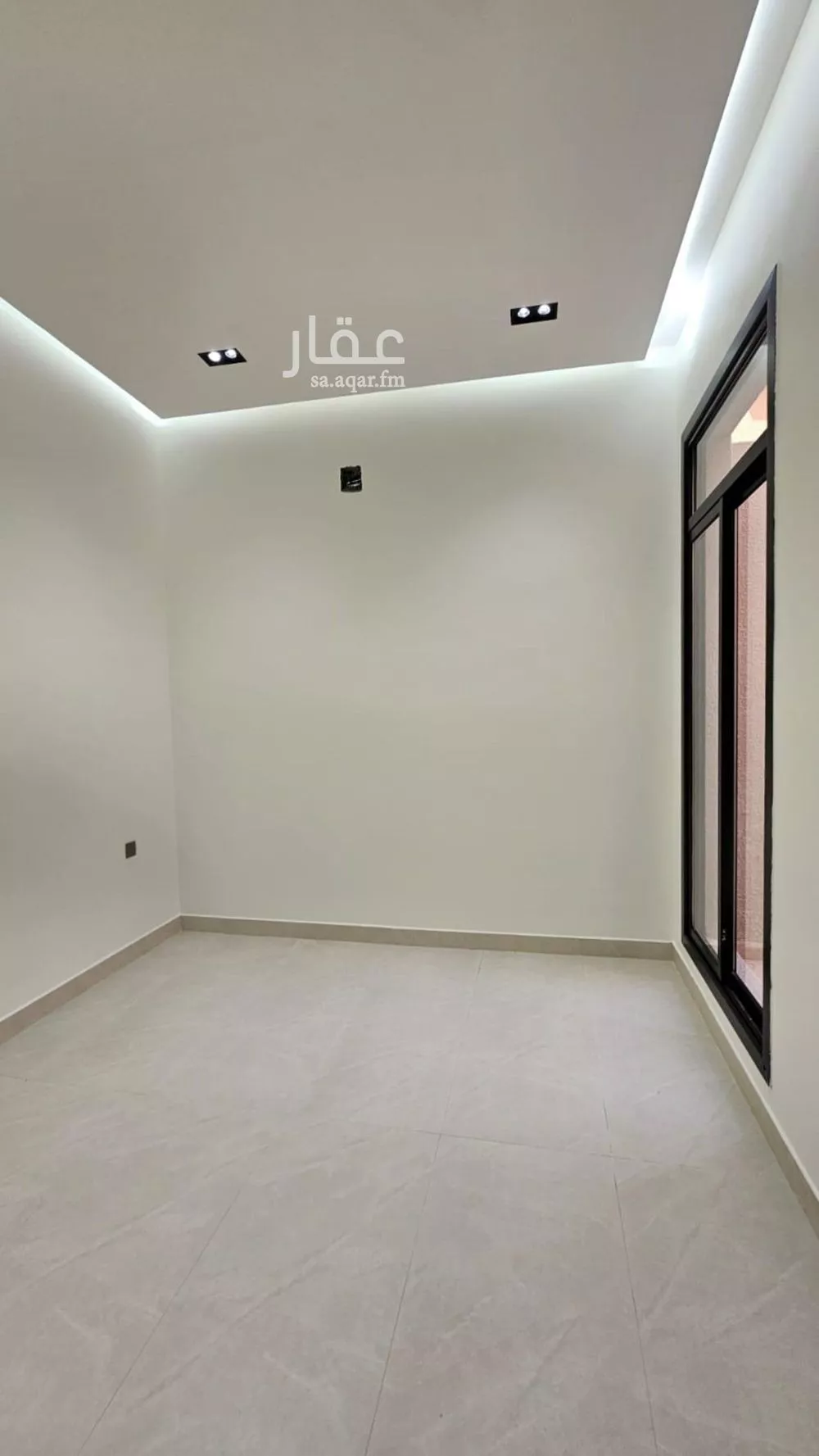 5 bedroom villa in Al Khaleej 9