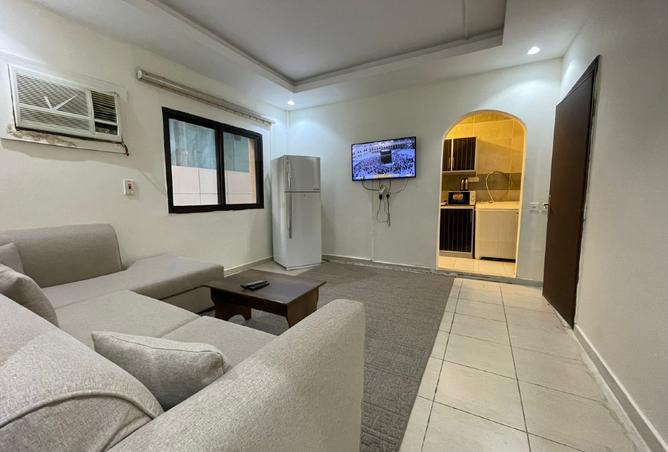 1 bedroom apartment in Al Salamah 3