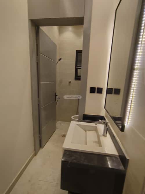 4 bedroom apartment in Al Janadriyah 7