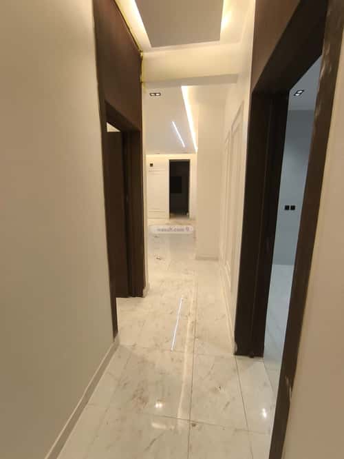 3 bedroom apartment in Al Janadriyah 1