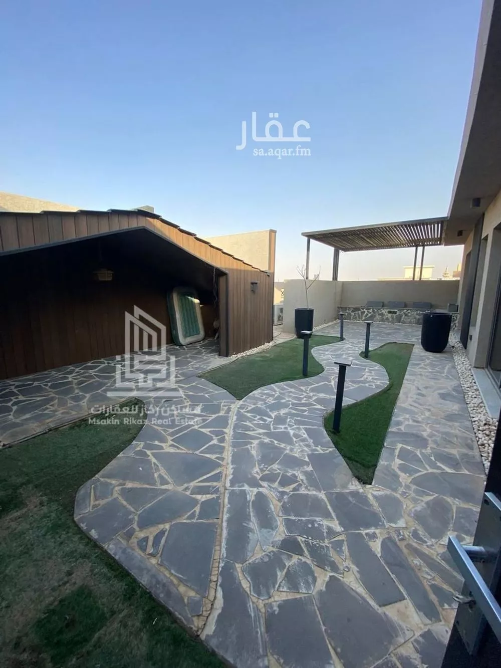 3 bedroom floor in Al Fayha 15