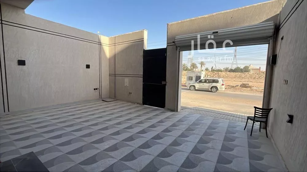 5 bedroom villa in Ash Sharq 16