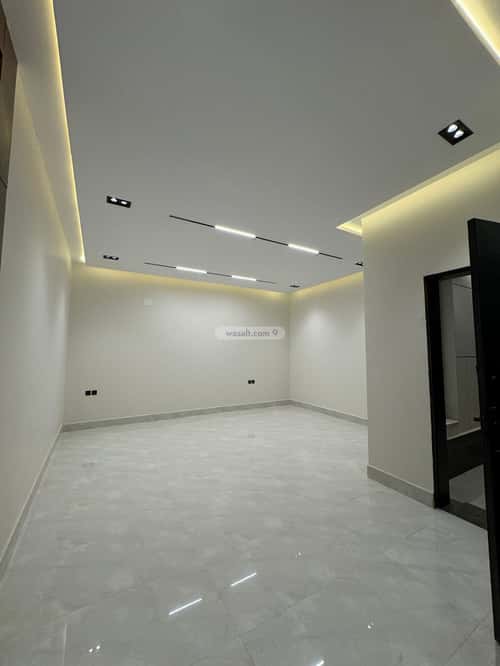 5 bedroom villa in Al Rimal 2