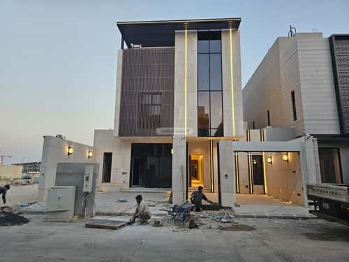 3 bedroom floor in Al Aridh 19