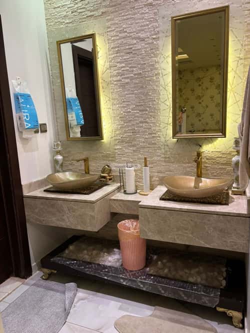 4 bedroom villa in Al Malqa 5