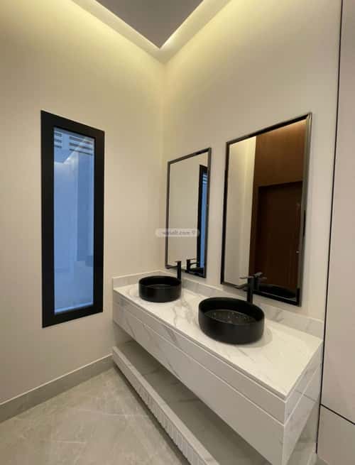 15 bedroom villa in Al Aridh 5