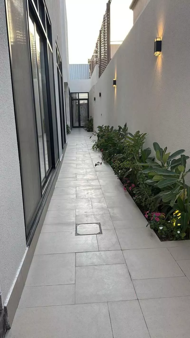 4 bedroom villa in Al Yasmin 4