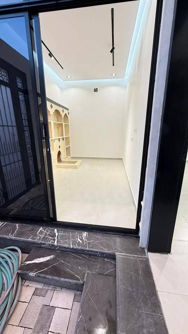 4 bedroom villa in Al Aziziyah, Riyadh 4