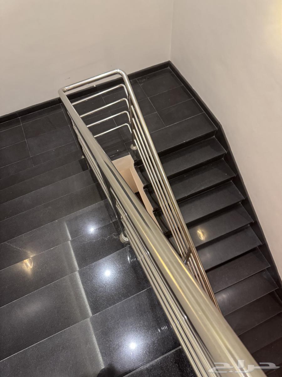 5 bedroom apartment in Al Salam, Madinah 4