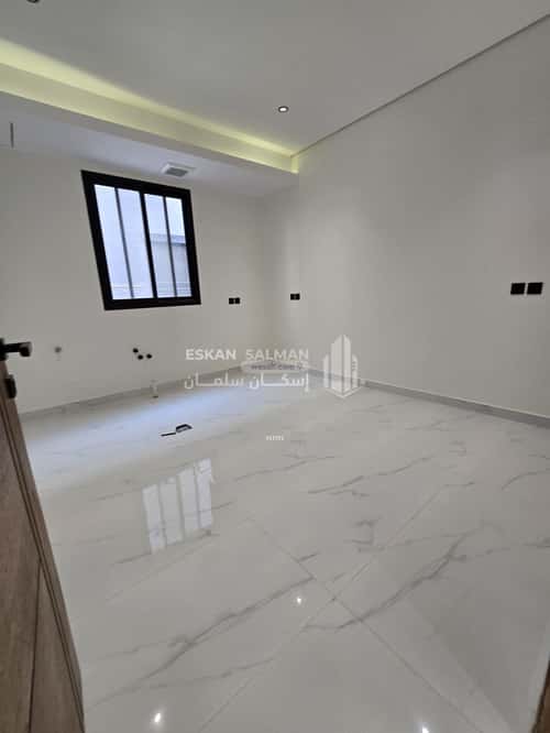 4 bedroom floor in Al Rimal 7