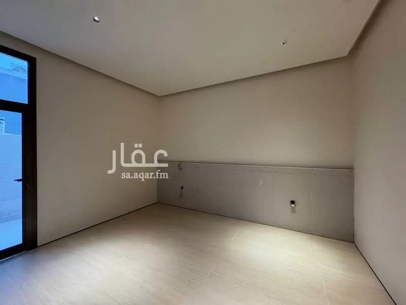 فيلا 4 غرف في النرجس 12