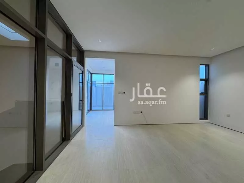 فيلا 4 غرف في النرجس 20
