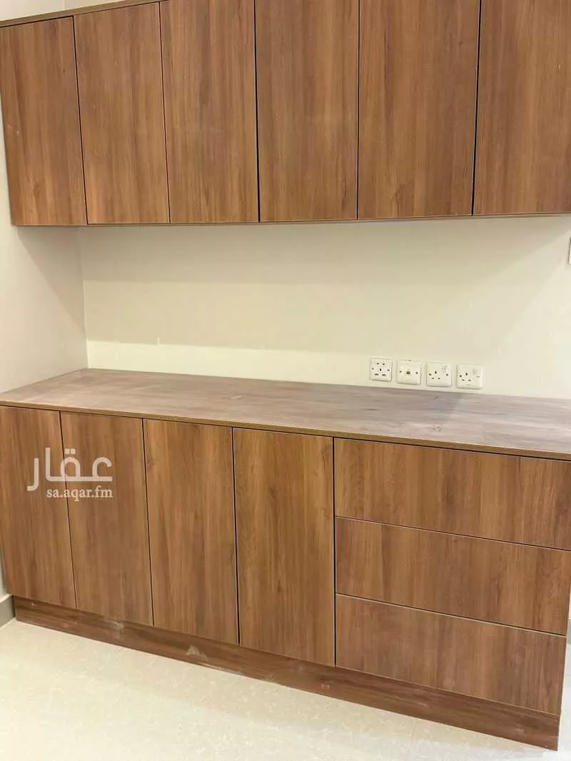 1 bedroom floor in Al Mahdiyyah 2