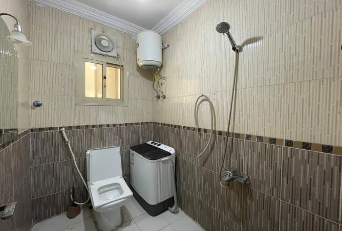 1 bedroom apartment in Al Salamah 3