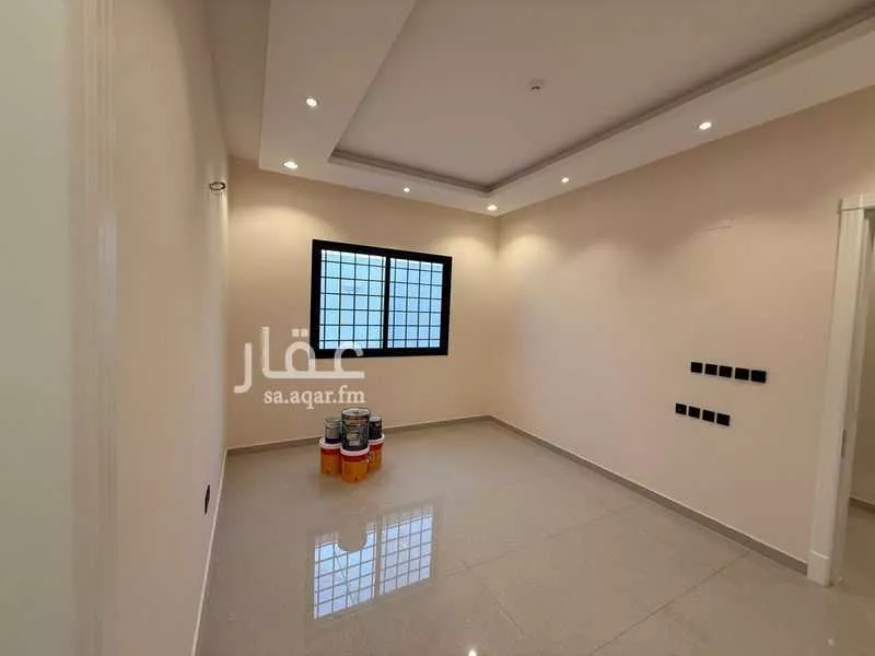 5 bedroom apartment in Dhahrat Laban 10