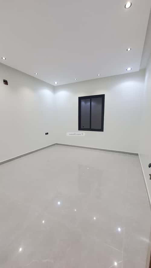 5 bedroom floor in Al Janadriyah 1