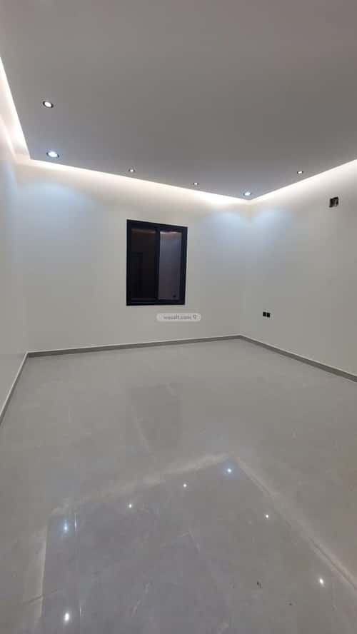 5 bedroom floor in Al Janadriyah 2