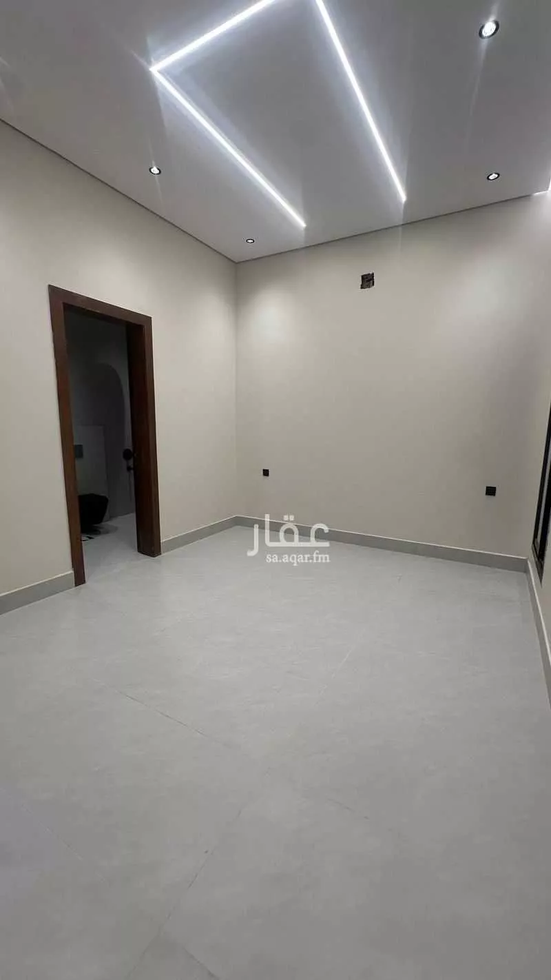 7 bedroom floor in Al Janadriyah 8