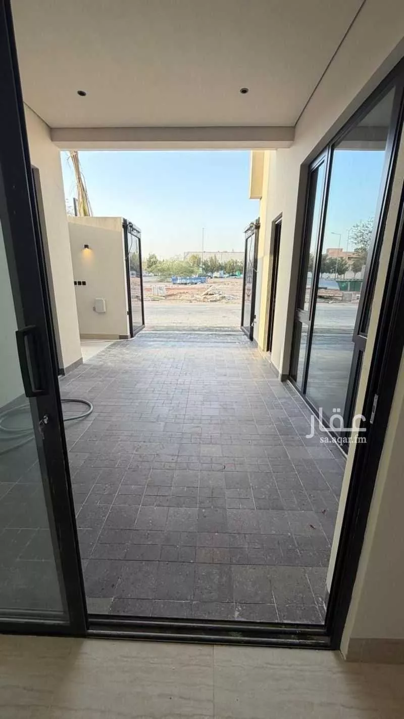 3 bedroom floor in Al Rabwa 11