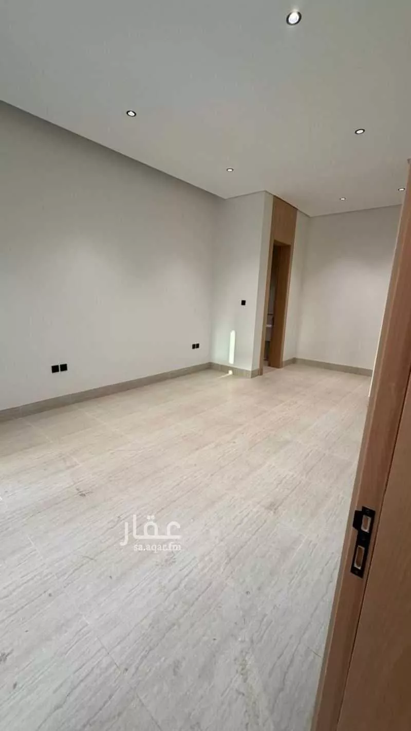 3 bedroom floor in Al Rabwa 15