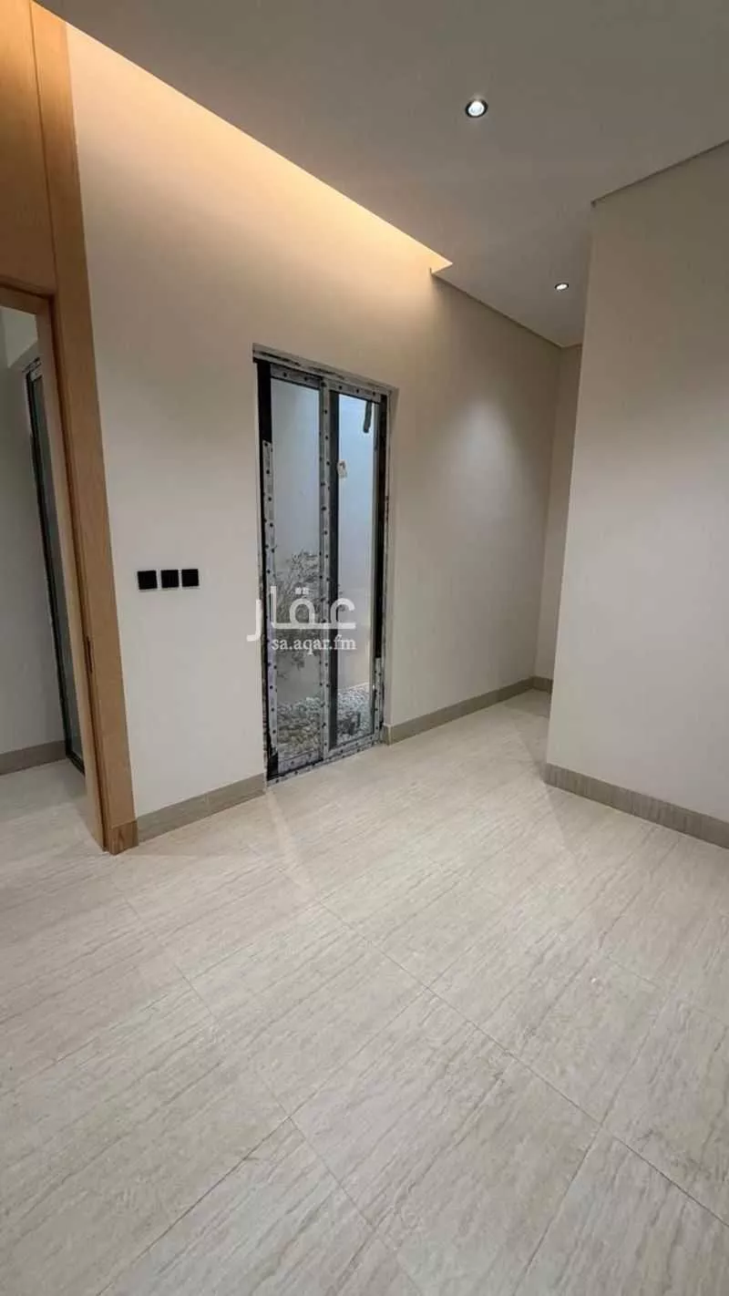 3 bedroom floor in Al Rabwa 17