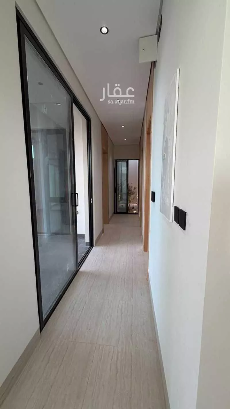 3 bedroom floor in Al Rabwa 8