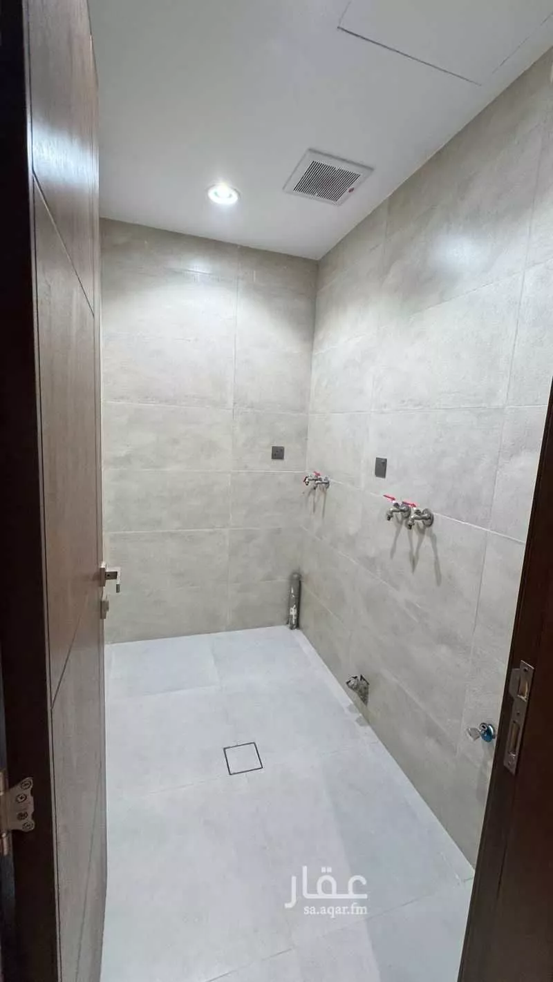 4 bedroom apartment in King Fahd, Makkah 9
