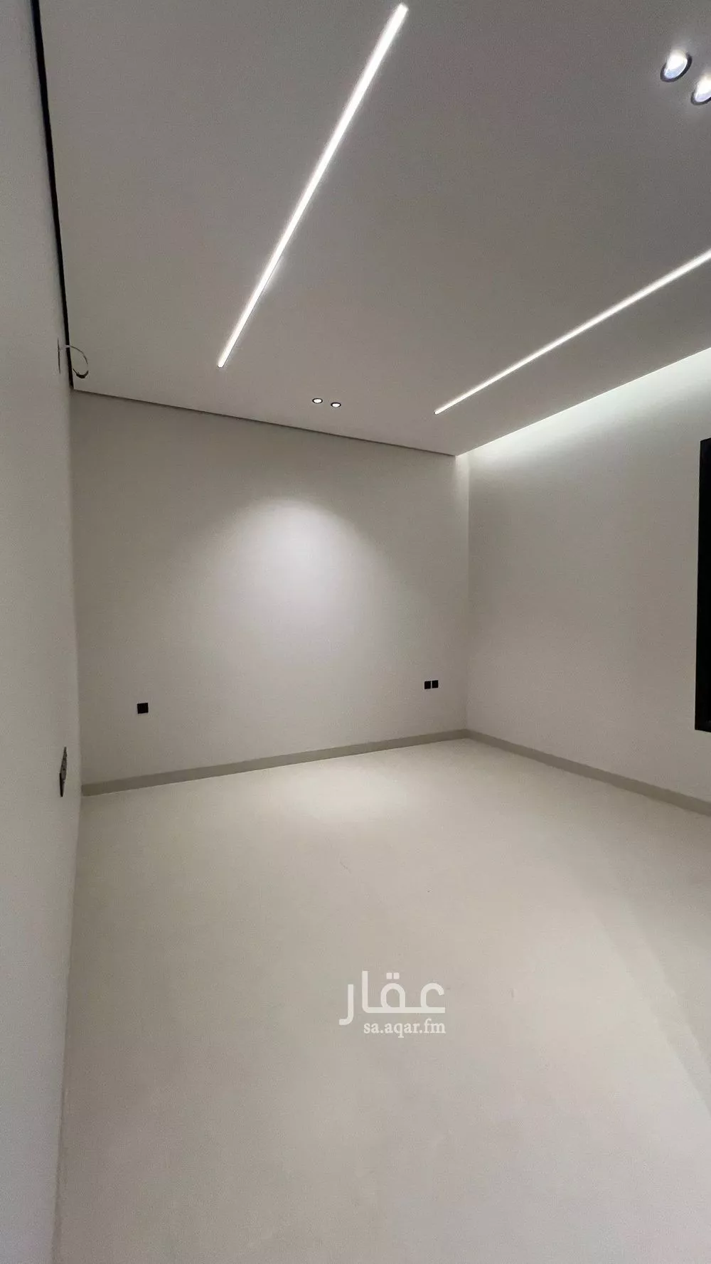 فيلا 6 غرف في المهدية 5