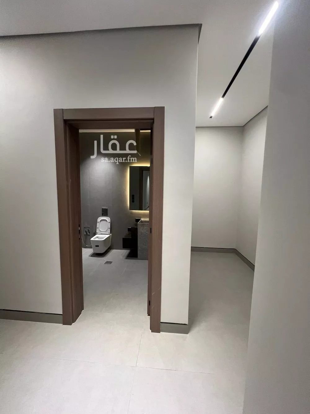 6 bedroom villa in Al Mahdiyyah 8