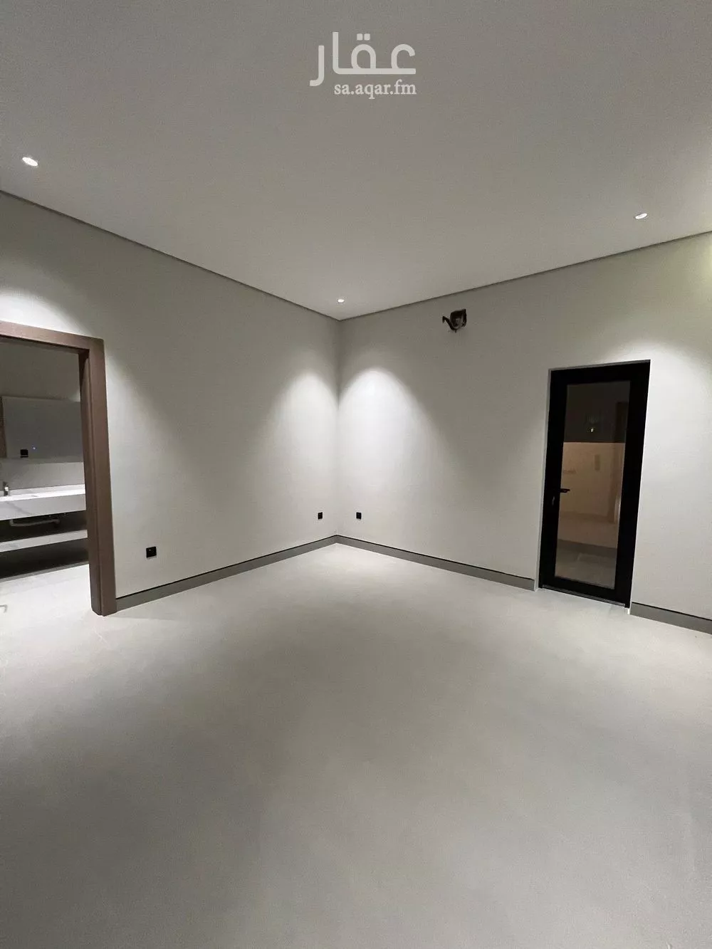 6 bedroom villa in Al Mahdiyyah 9