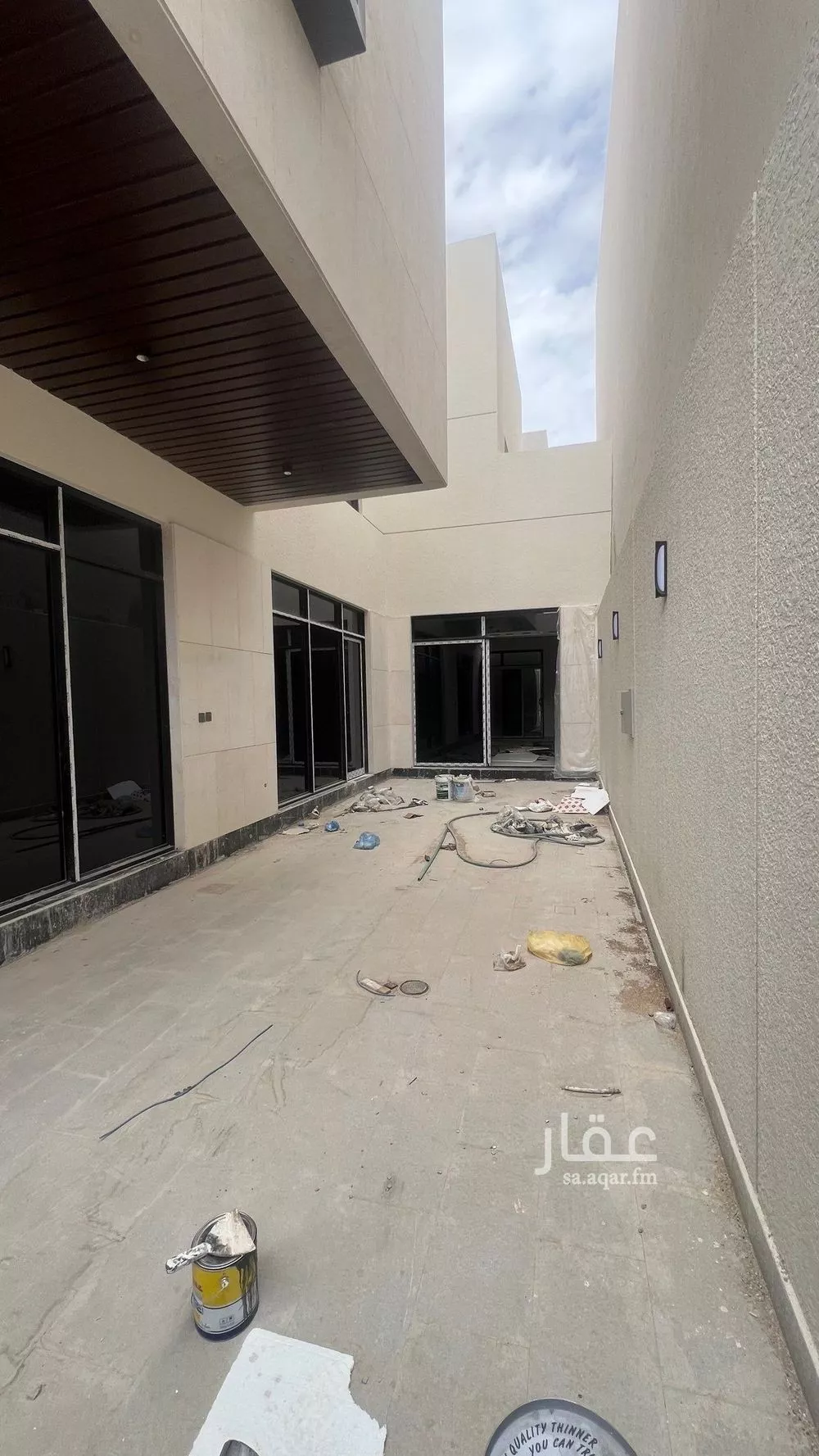 5 bedroom villa in Al Mahdiyyah 3